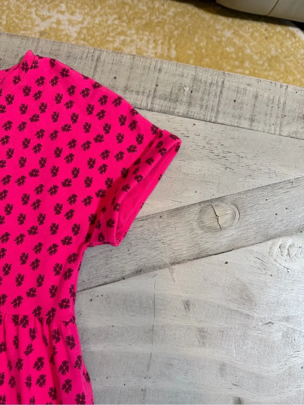 Vineyard Vines Deep Pink Floral Short Sleeve Girls' Dress Size Small 7-8 GUC